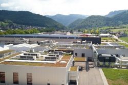 Feuer in Produktionshalle Breitenbach