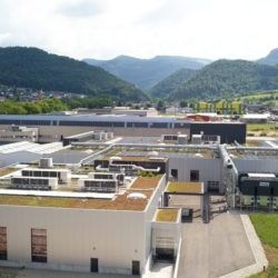 Feuer in Produktionshalle Breitenbach